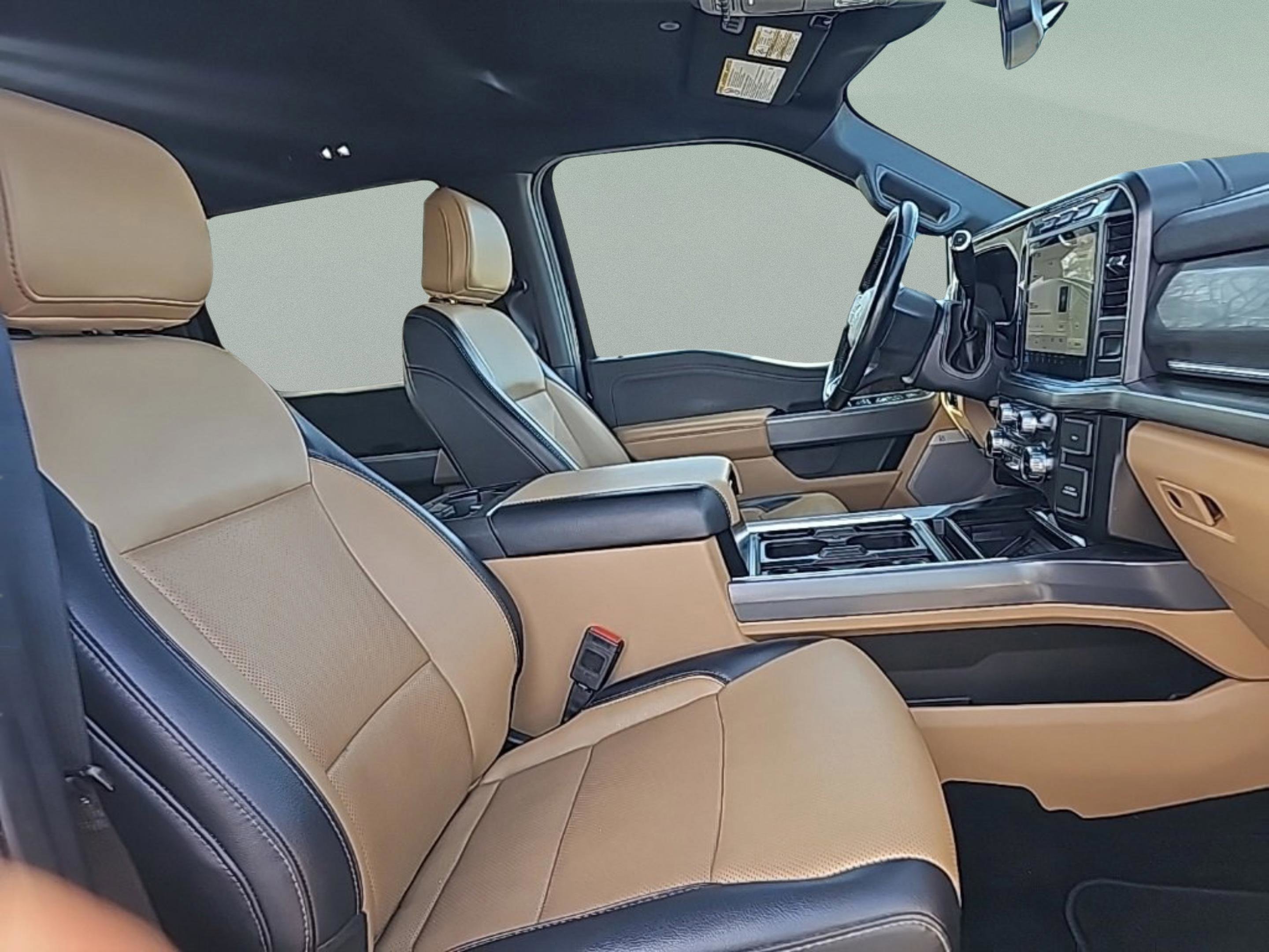 Used 2024 Ford F450 Lariat w/ Chrome Package image 37