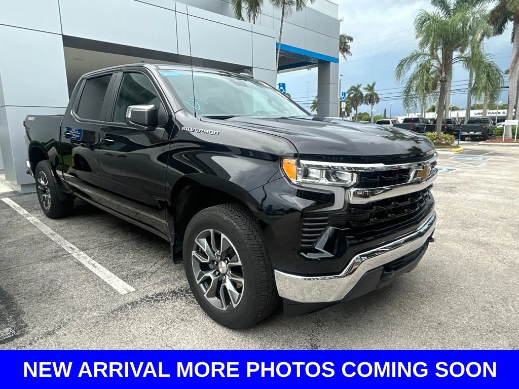Used 2024 Chevrolet Silverado 1500 LT