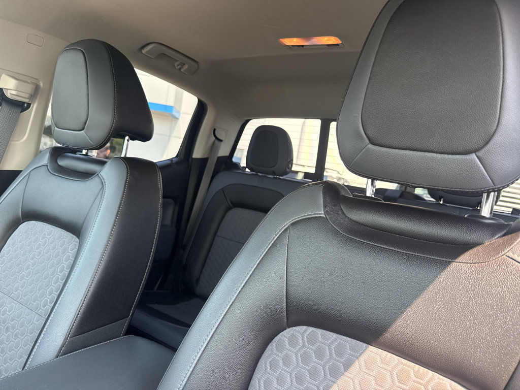 Certified 2018 Chevrolet Colorado Z71 AWD/4WD image 28