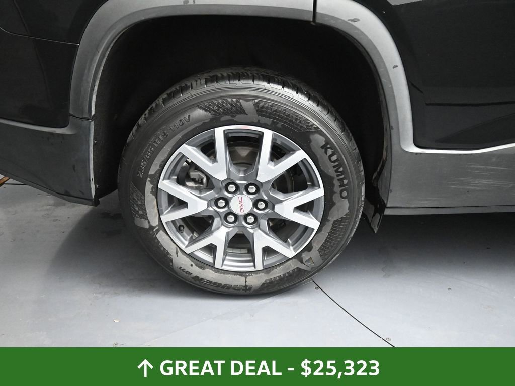 Used 2023 GMC Acadia SLT image 19