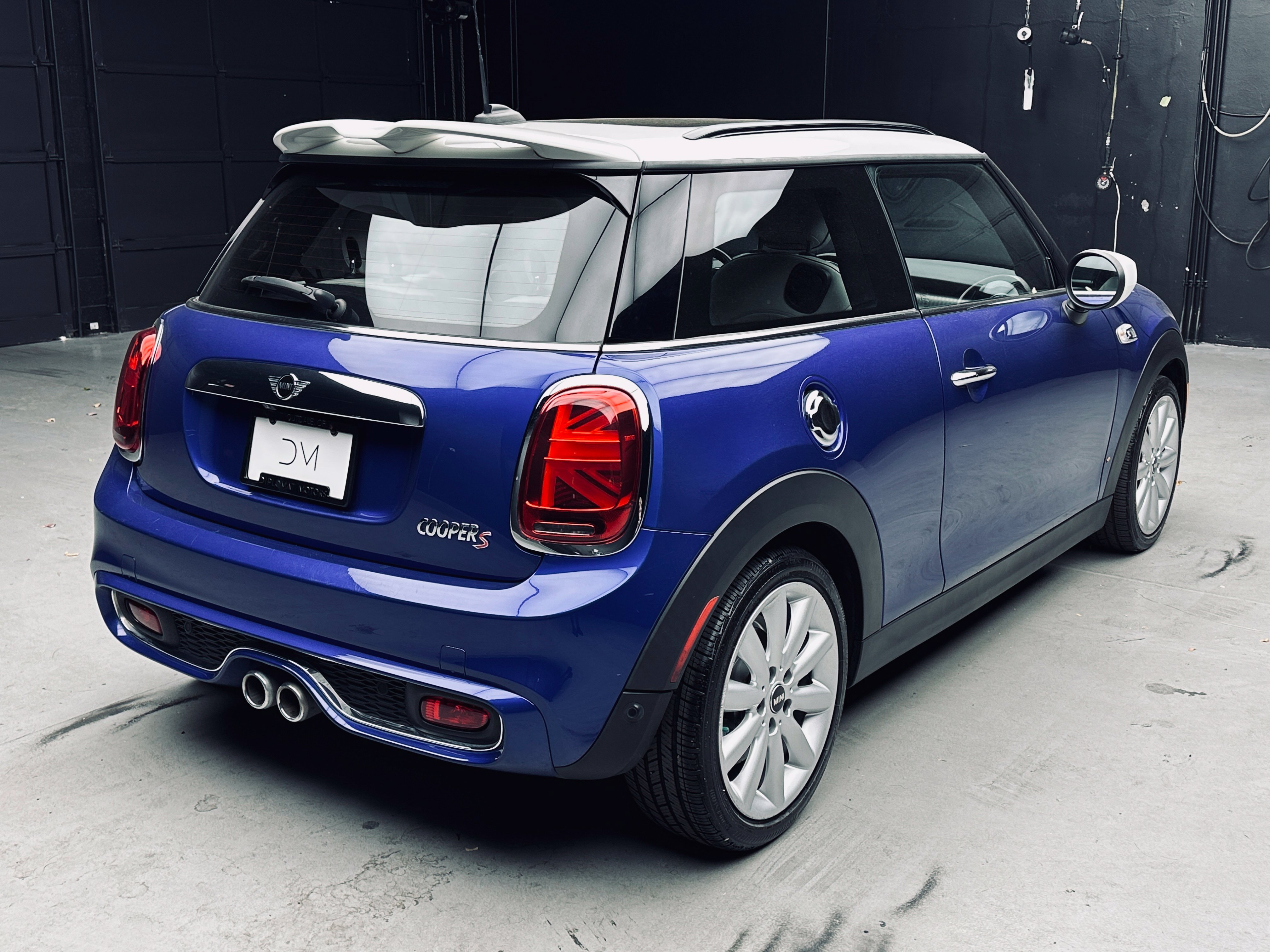 Used 2020 MINI Cooper S w/ Driver Assistance Package FWD image 7