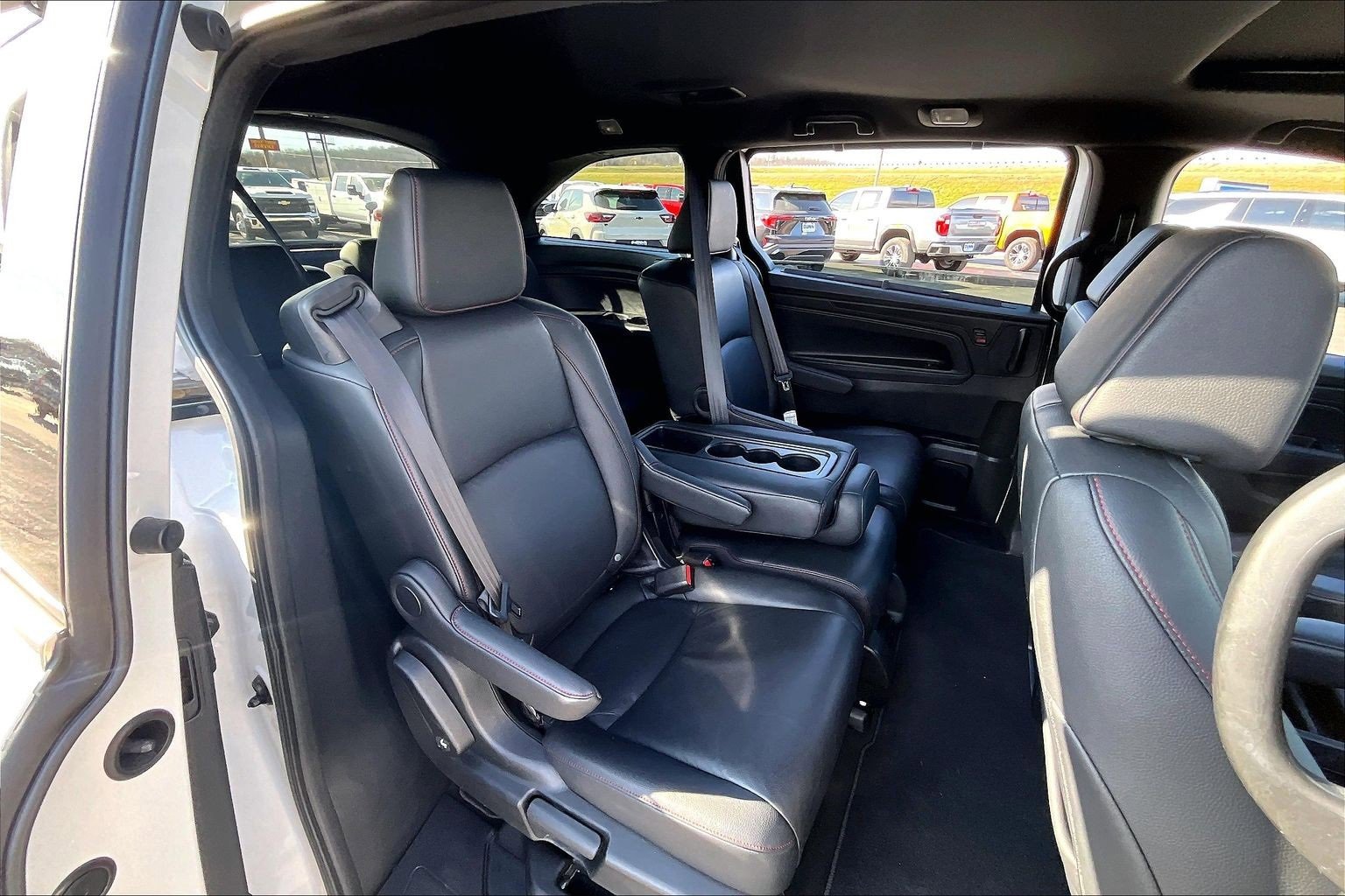 Used 2025 Honda Odyssey Sport-L image 29