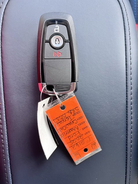 New 2025 Ford Maverick XLT image 26