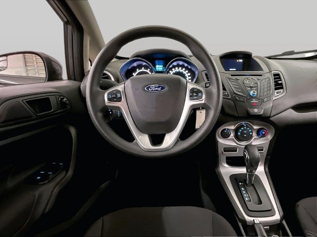 Used 2019 Ford Fiesta SE FWD image 5