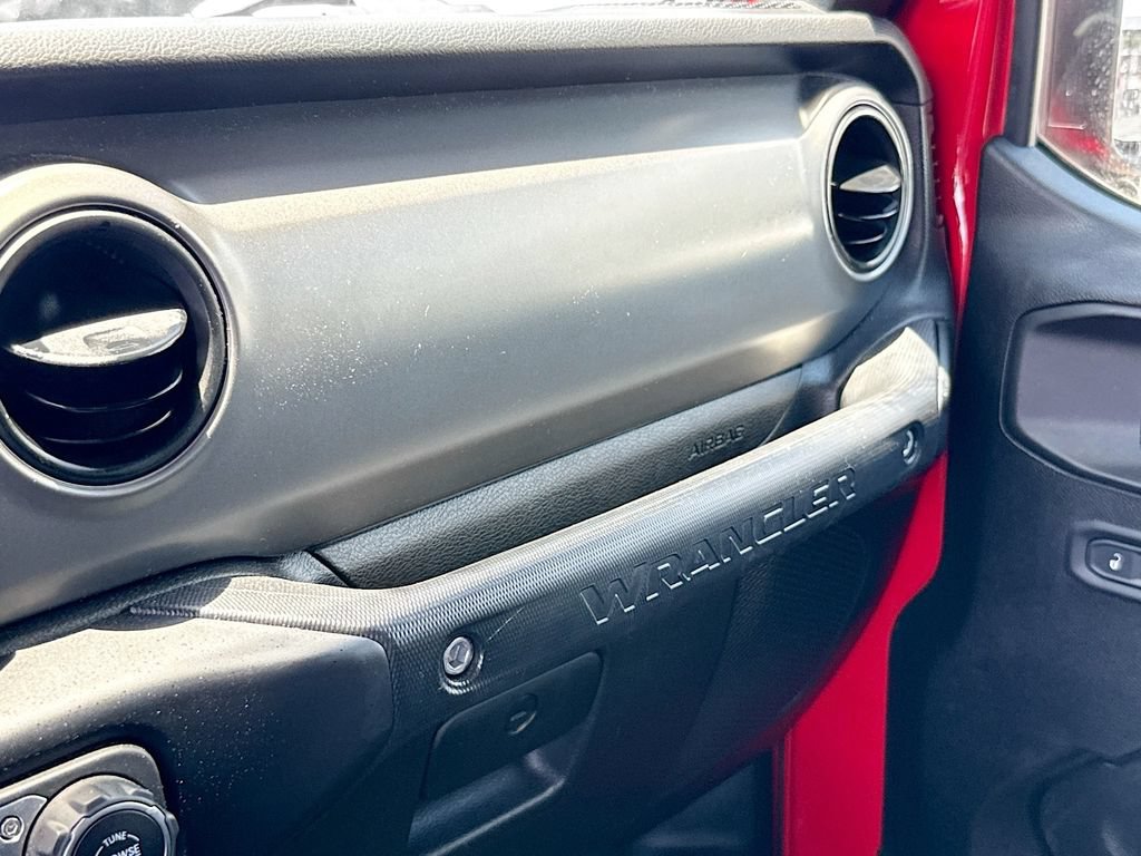 Used 2022 Jeep Wrangler Unlimited Sport AWD/4WD image 22