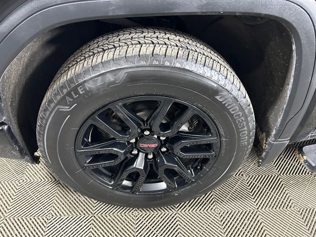 Used 2022 GMC Sierra 1500 Elevation w/ LPO, Elevation Black Package image 11