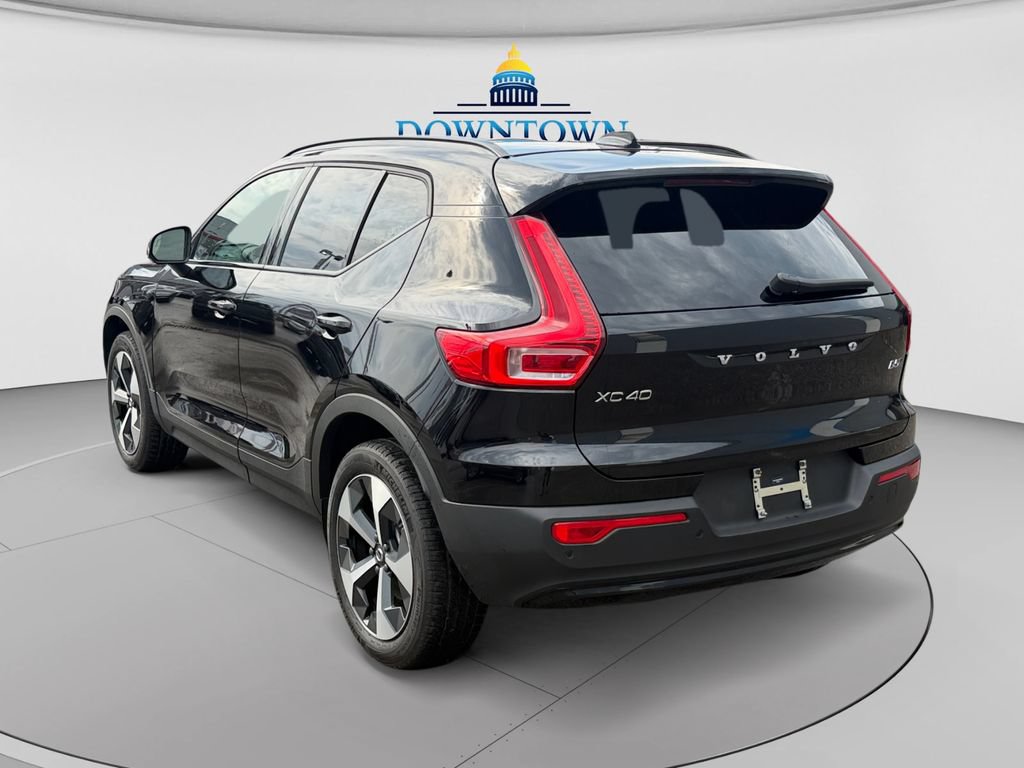 Used 2026 Volvo XC40 B5 Core w/ Protection Package Premier AWD/4WD image 5