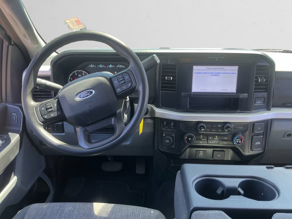 Used 2025 Ford F250 XLT AWD/4WD image 10