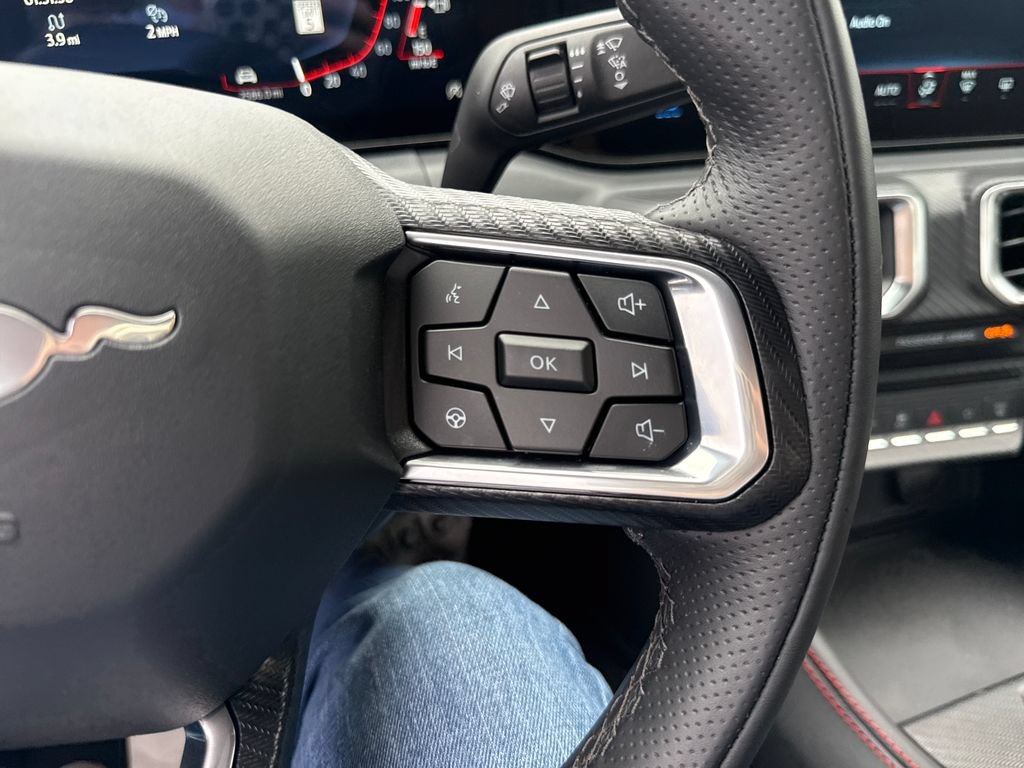 Used 2026 Ford Mustang Premium RWD image 33