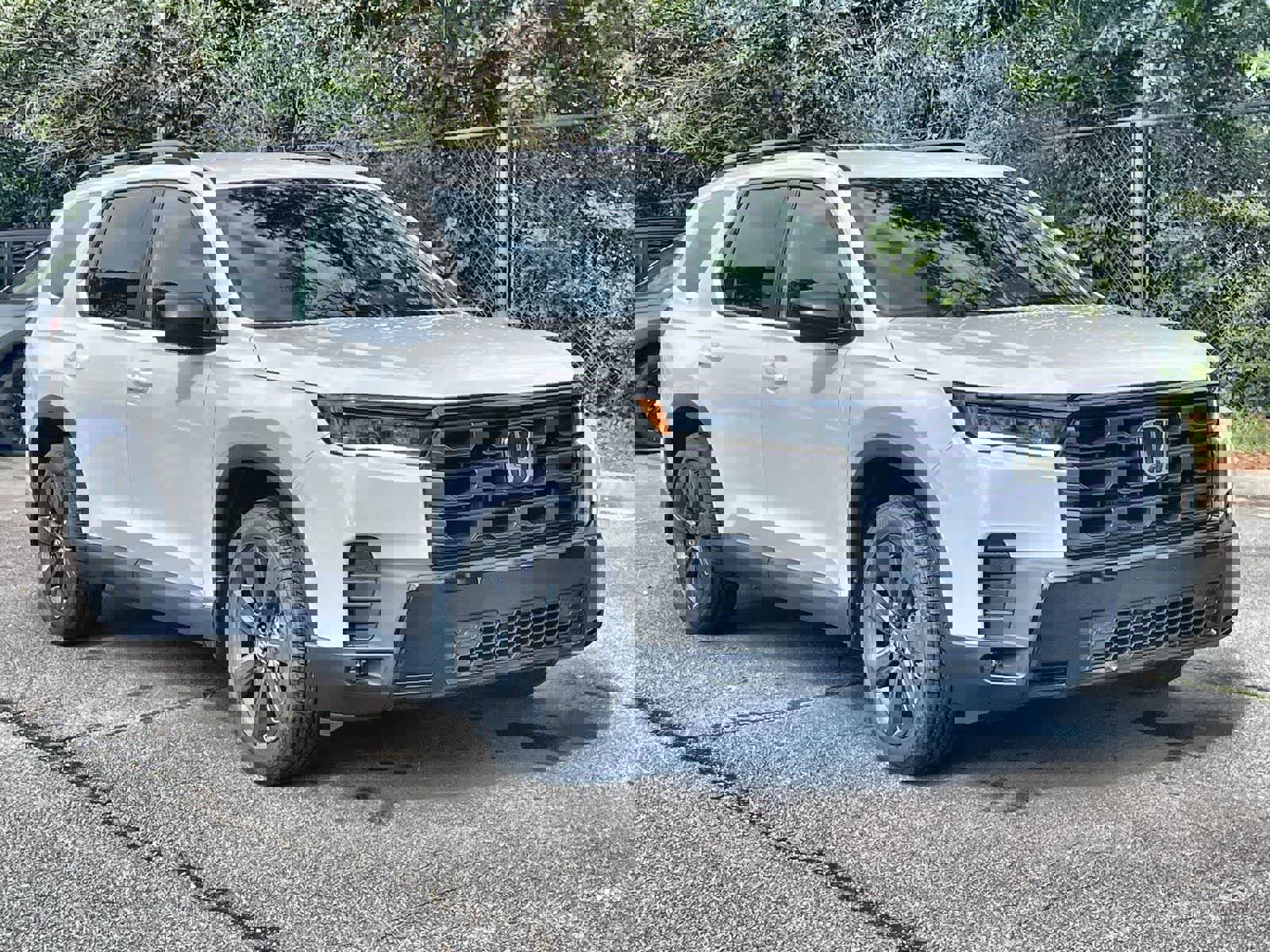 New 2026 Honda Pilot Sport image 5