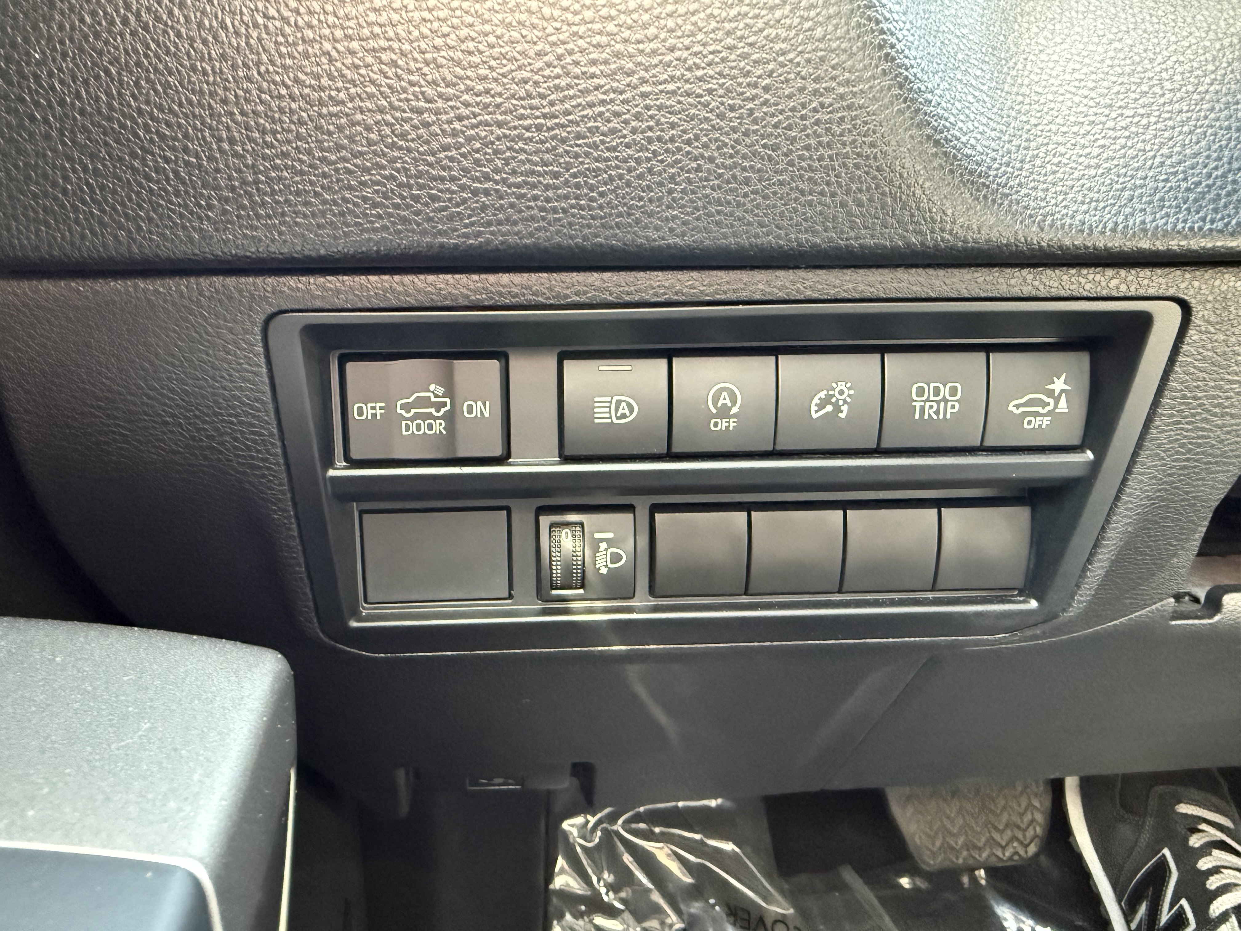 Used 2024 Toyota Tundra SR5 w/ SR5 Premium Package image 22