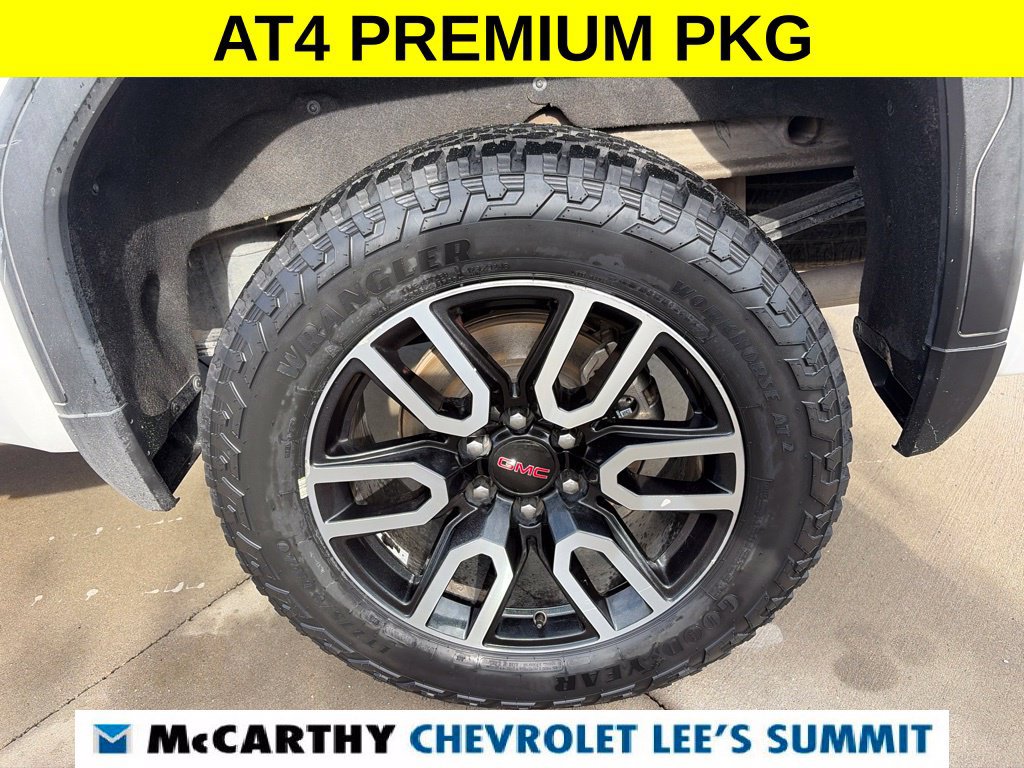 Used 2019 GMC Sierra 1500 AT4 w/ AT4 Premium Package AWD/4WD image 15