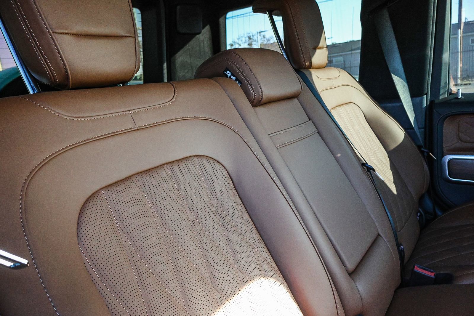 Used 2025 Mercedes-Benz G 63 AMG 4MATIC image 24