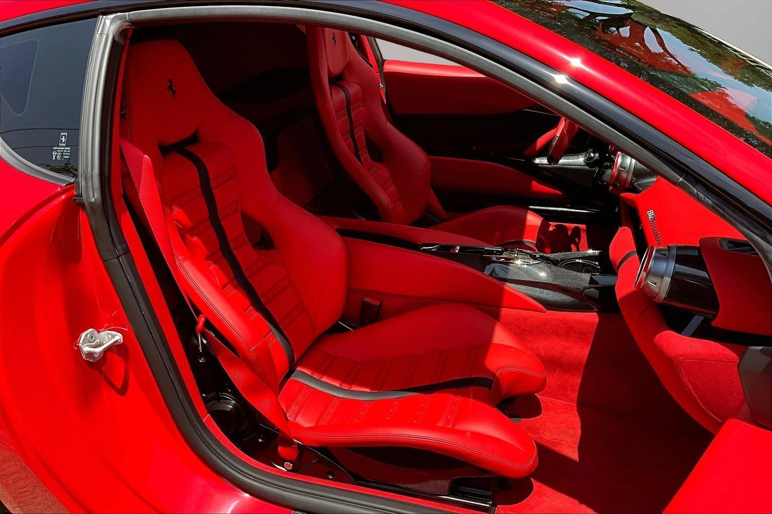 Used 2022 Ferrari 812 Competizione RWD image 23
