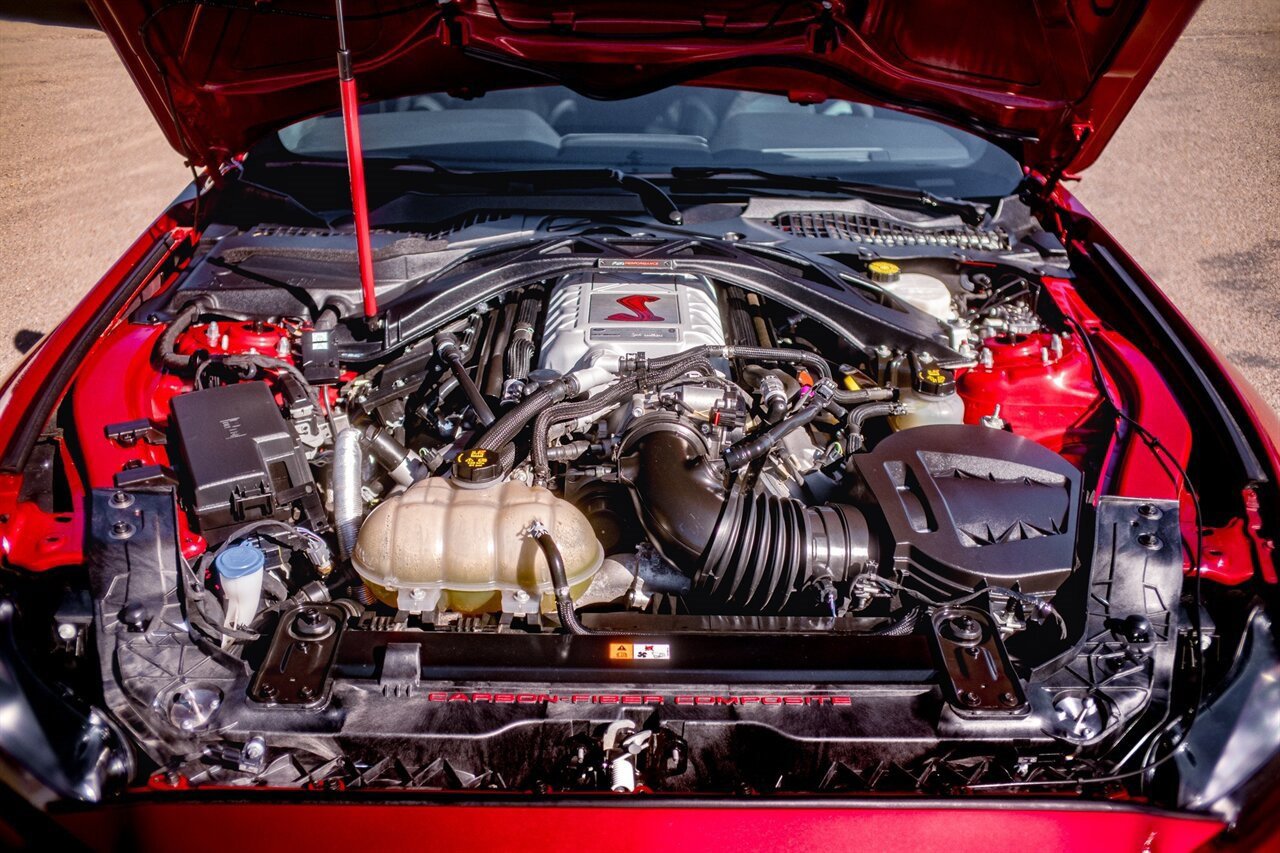 Used 2021 Ford Mustang Shelby GT500 w/ Technology Package image 38