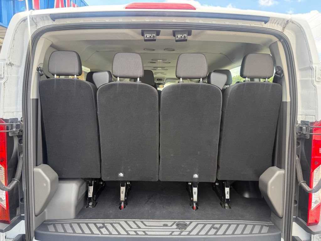 Used 2024 Ford Transit 350 XLT RWD image 2