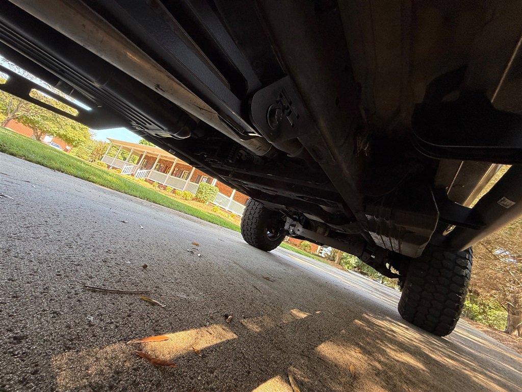 Used 2017 Chevrolet Silverado 2500 LTZ image 86