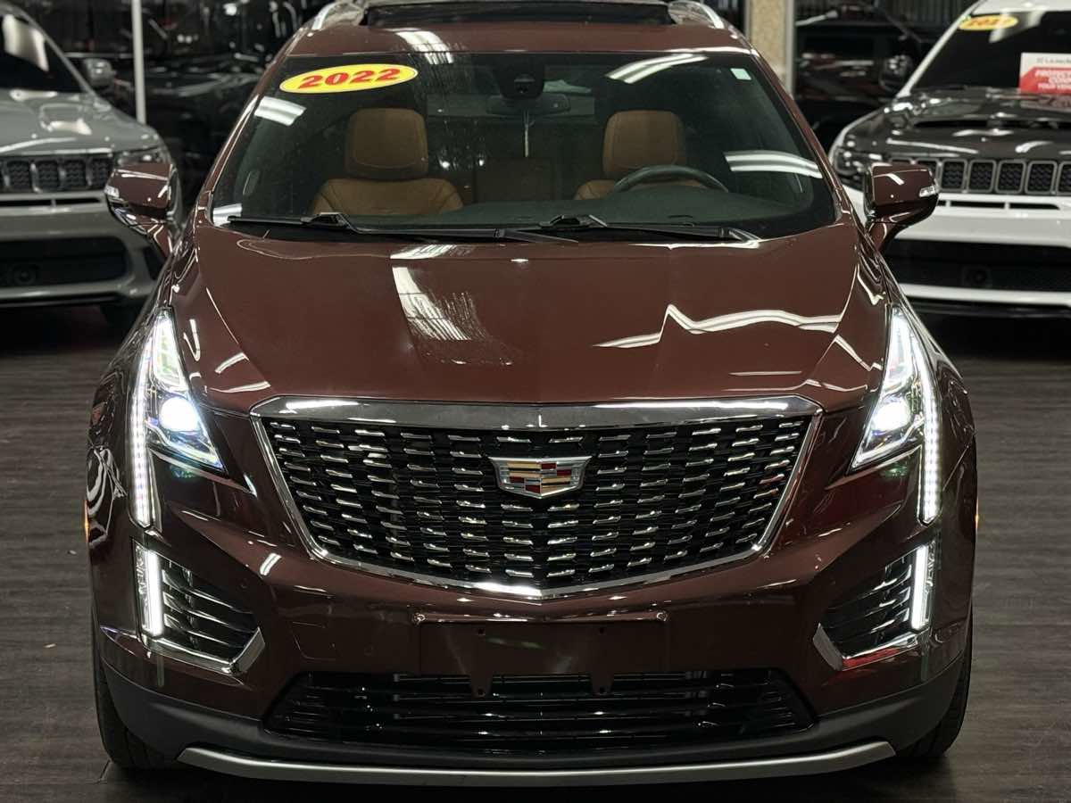 Used 2022 Cadillac XT5 Premium Luxury w/ LPO, Floor Liner Package image 3