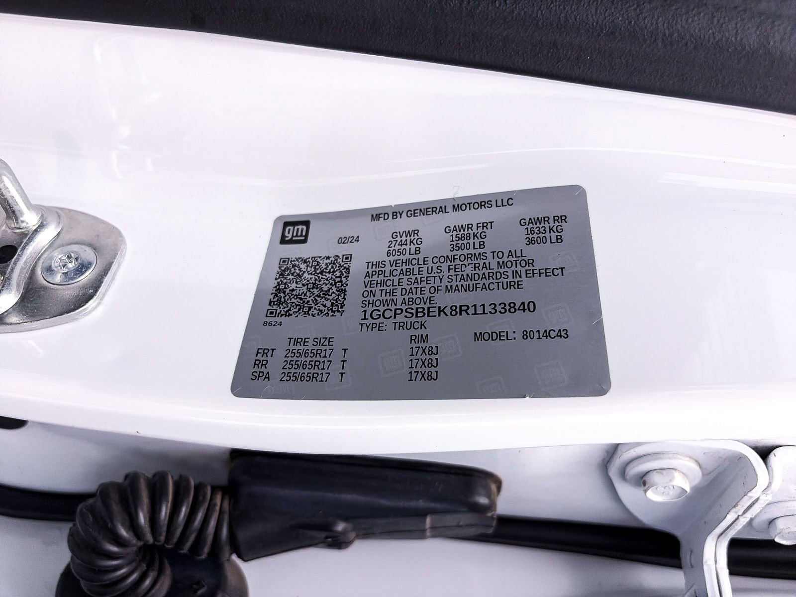 Used 2024 Chevrolet Colorado W/T w/ Advanced Trailering Package image 38