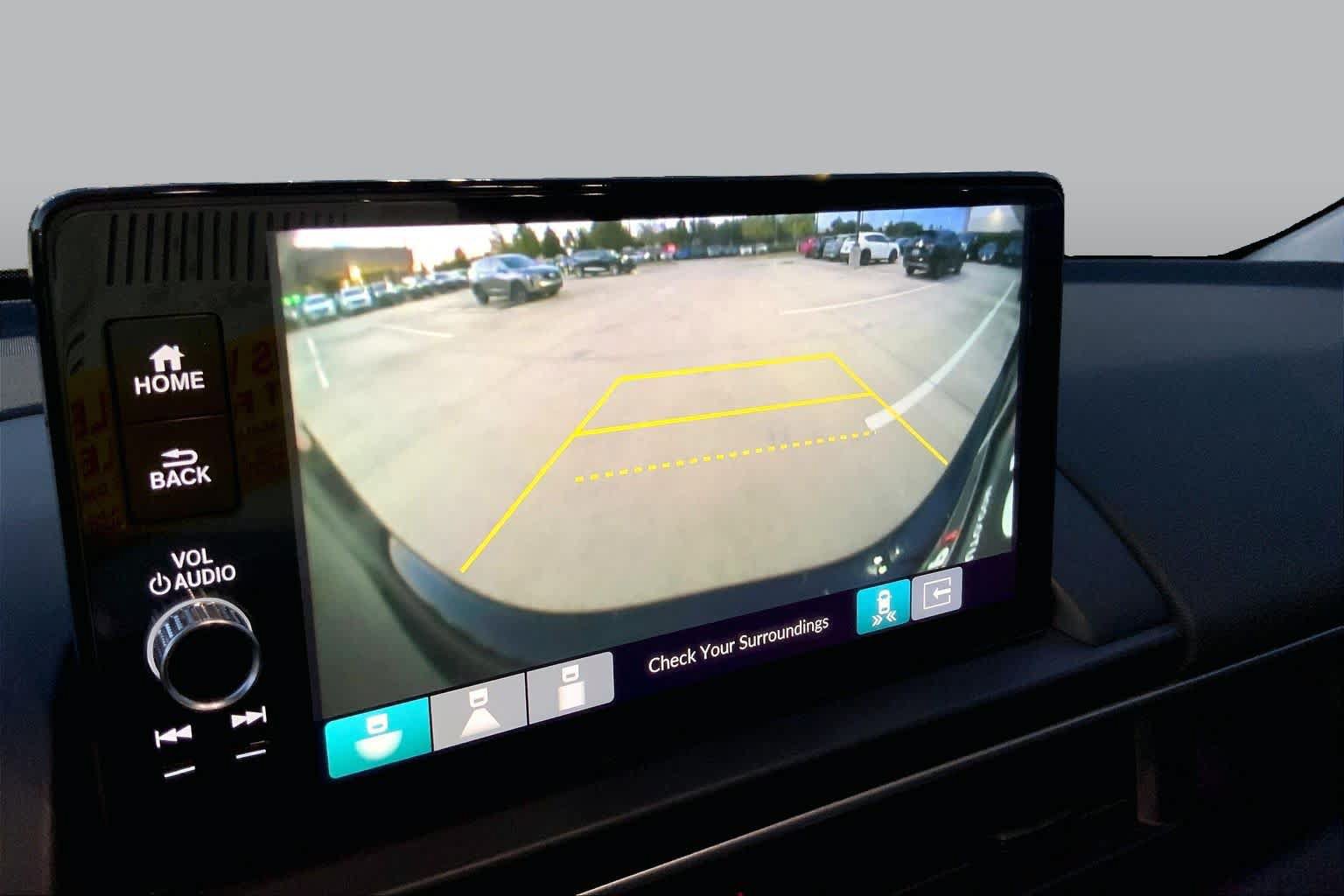 Used 2025 Honda Pilot Touring image 27