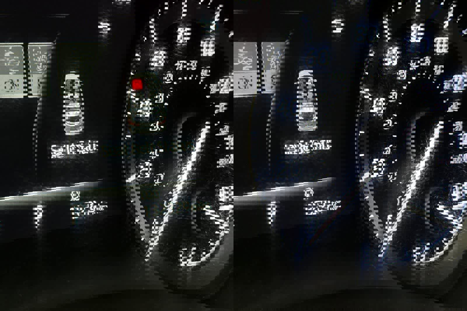 Used 2020 Toyota Highlander XLE image 26