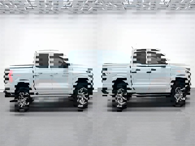 Used 2024 Chevrolet Colorado W/T w/ WT Convenience Package II image 3