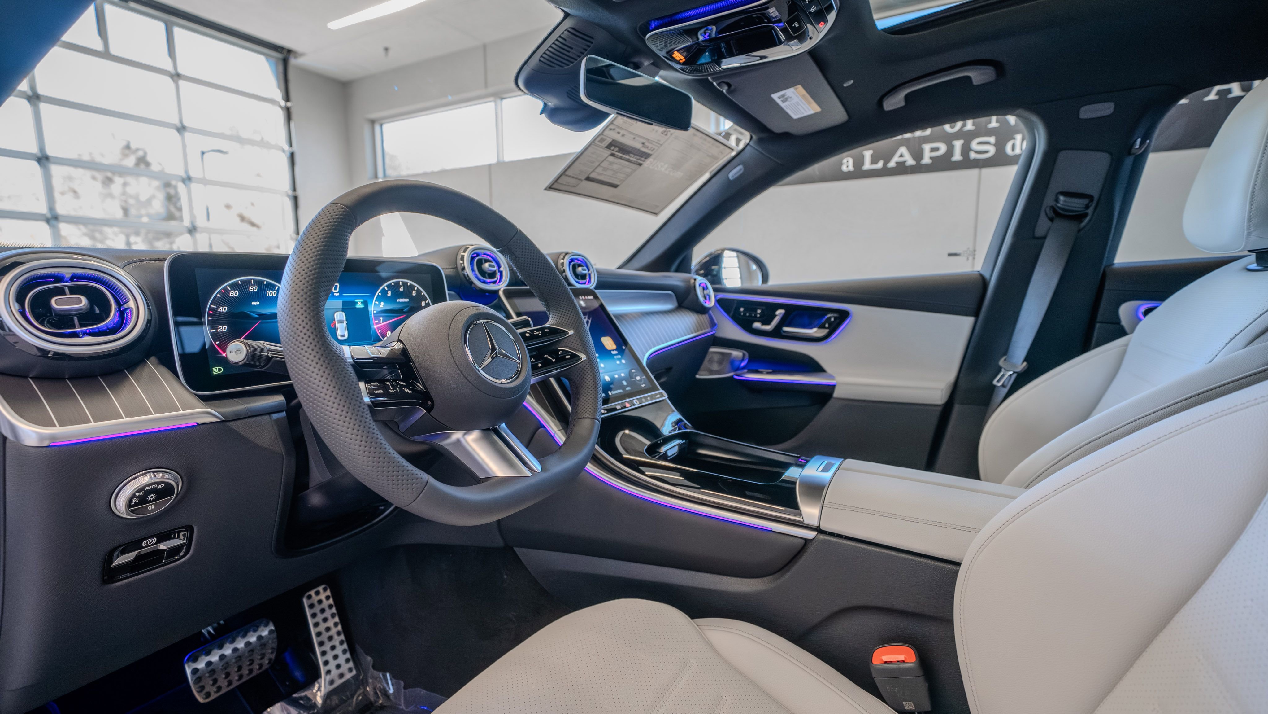 New 2026 Mercedes-Benz GLC 300 4MATIC image 6