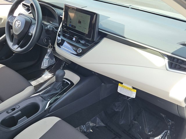 Certified 2026 Toyota Corolla LE w/ Carpet Mat Package (TMS) FWD image 27