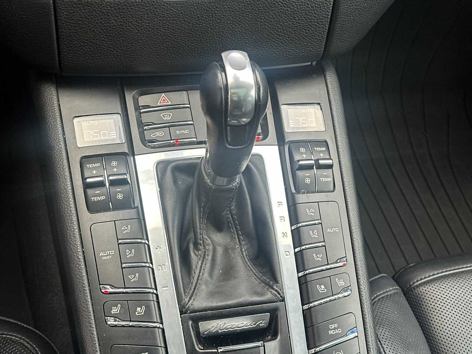 Used 2018 Porsche Macan S image 23