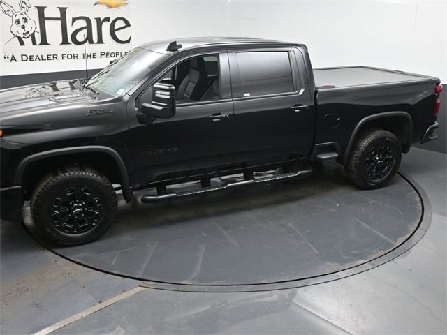 Used 2024 Chevrolet Silverado 2500 LTZ w/ LTZ Plus Package image 57