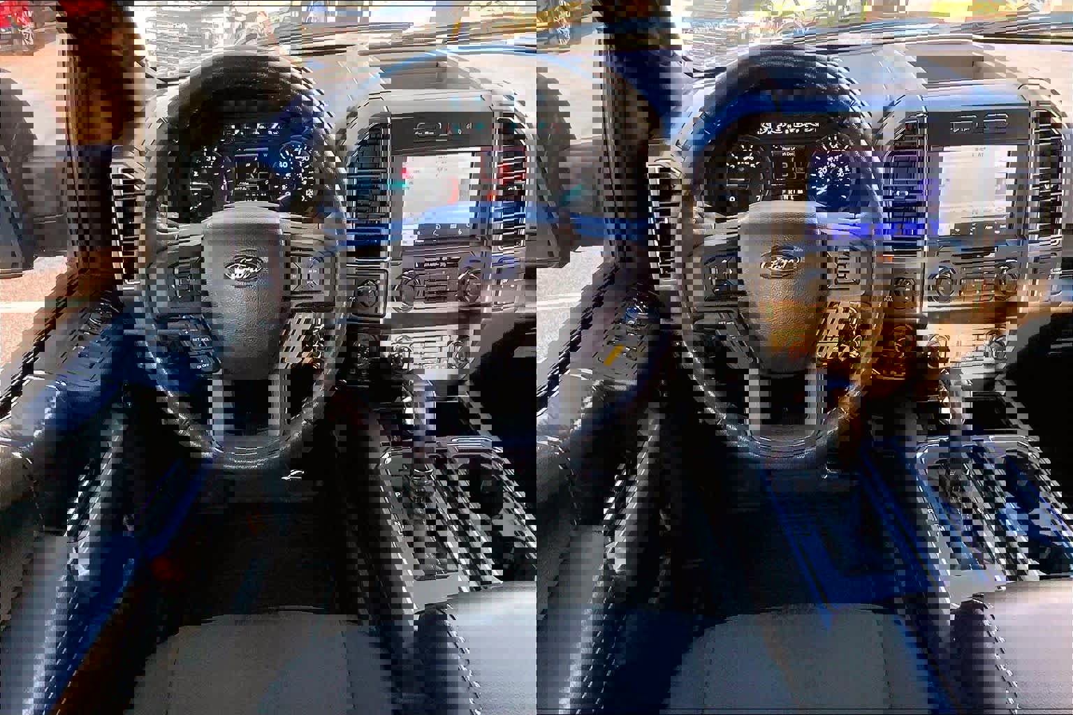 Used 2020 Ford F150 XLT w/ Equipment Group 302A Luxury image 6