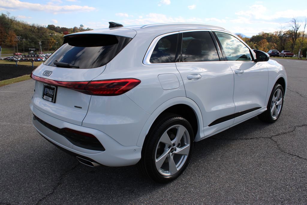 New 2025 Audi Q5 Premium Plus image 8