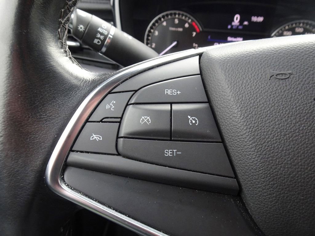 Certified 2023 Cadillac XT5 Luxury w/ LPO, Floor Liner Package image 20