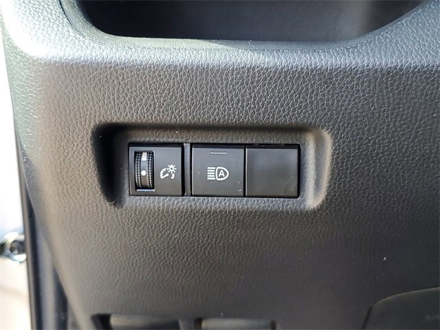 Used 2023 Toyota RAV4 XLE image 12