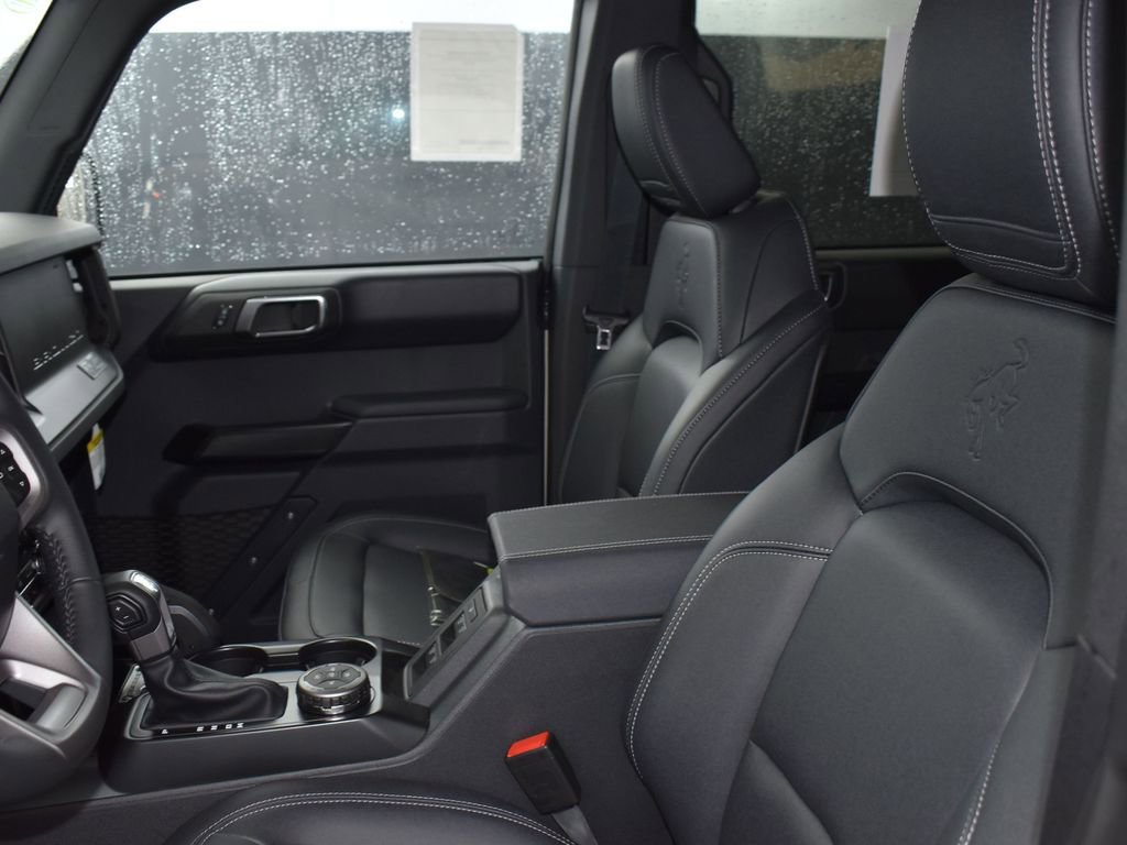 New 2025 Ford Bronco Badlands AWD/4WD image 11