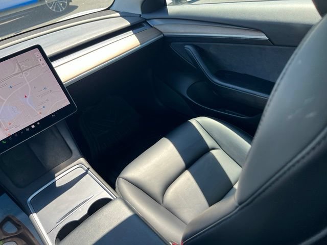 Used 2021 Tesla Model 3 Standard Range Plus RWD image 15