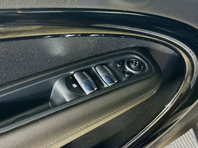 Used 2013 MINI Cooper Countryman S image 16