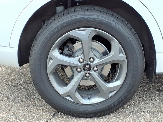 Certified 2023 Ford Escape ST-Line w/ Tech Pack #1 AWD/4WD image 7
