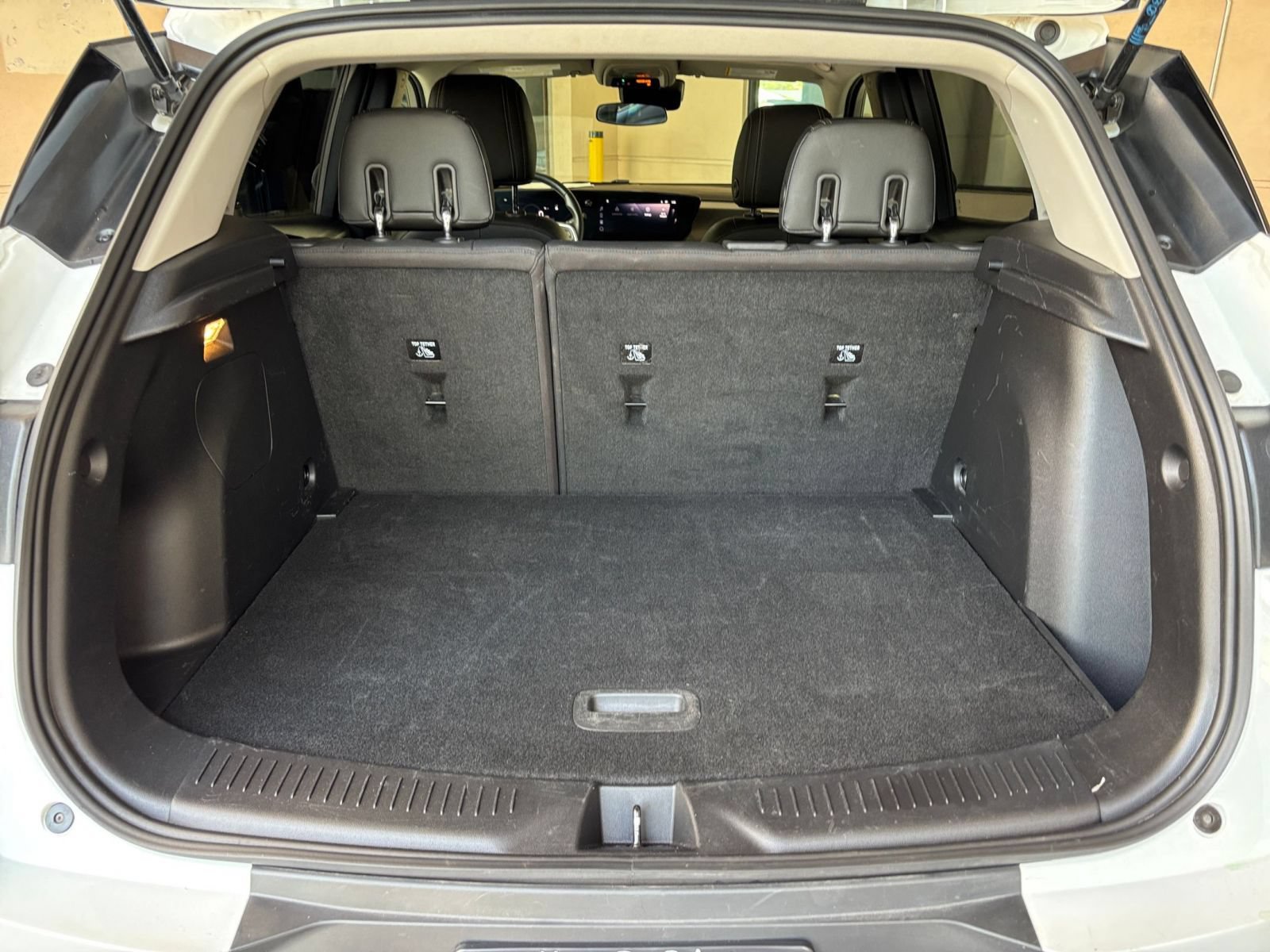 Used 2025 Buick Encore GX Preferred FWD image 31