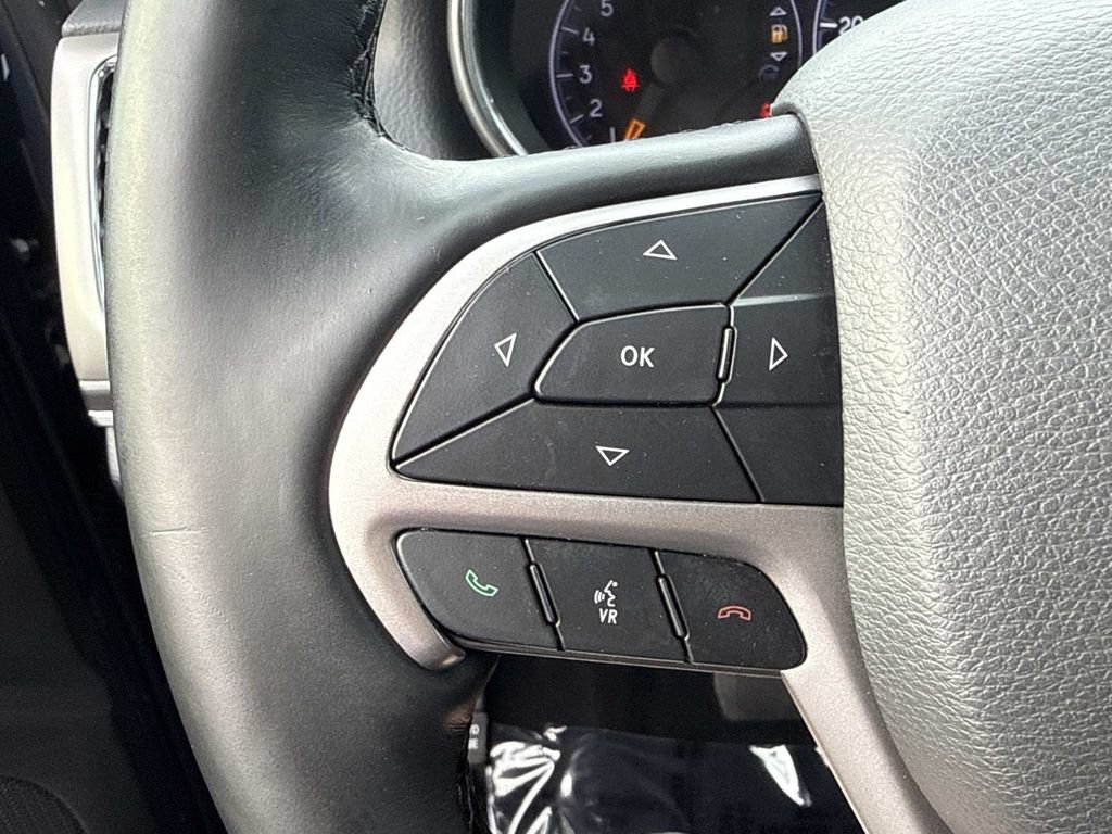 Used 2020 Jeep Grand Cherokee Limited AWD/4WD image 21