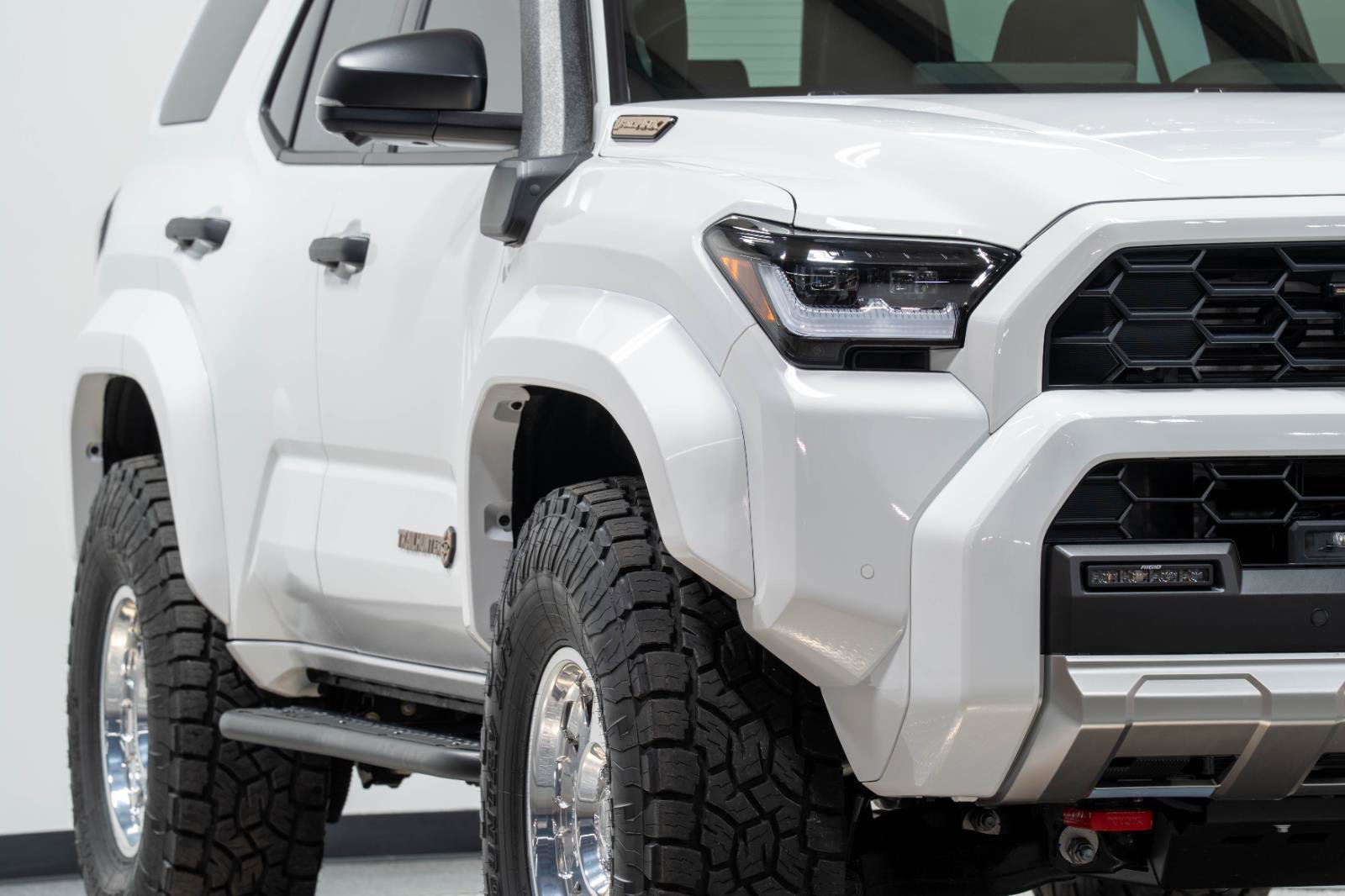 Used 2025 Toyota 4Runner Trailhunter image 3