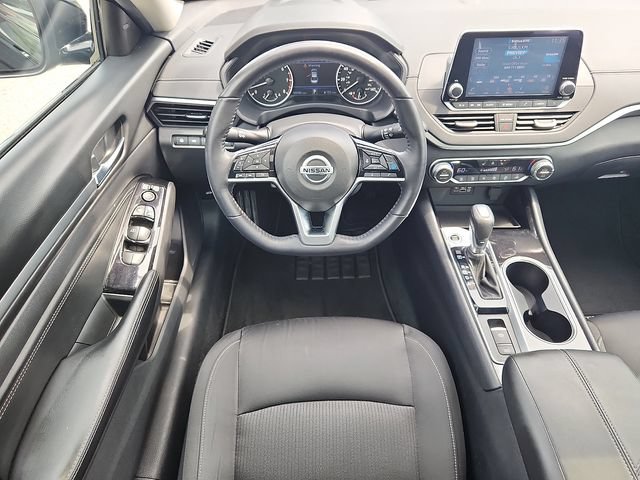 Used 2020 Nissan Altima 2.5 SV FWD image 11
