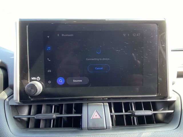 Used 2024 Toyota RAV4 LE AWD/4WD image 15