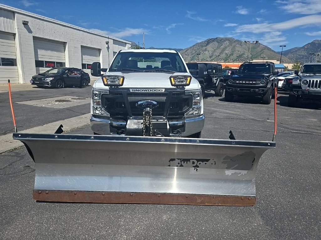 Used 2022 Ford F250 XL w/ Power Equipment Group AWD/4WD image 2