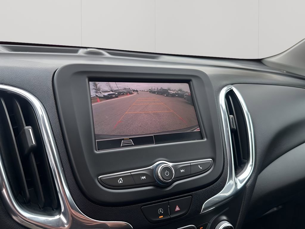 Used 2023 Chevrolet Equinox LT image 38