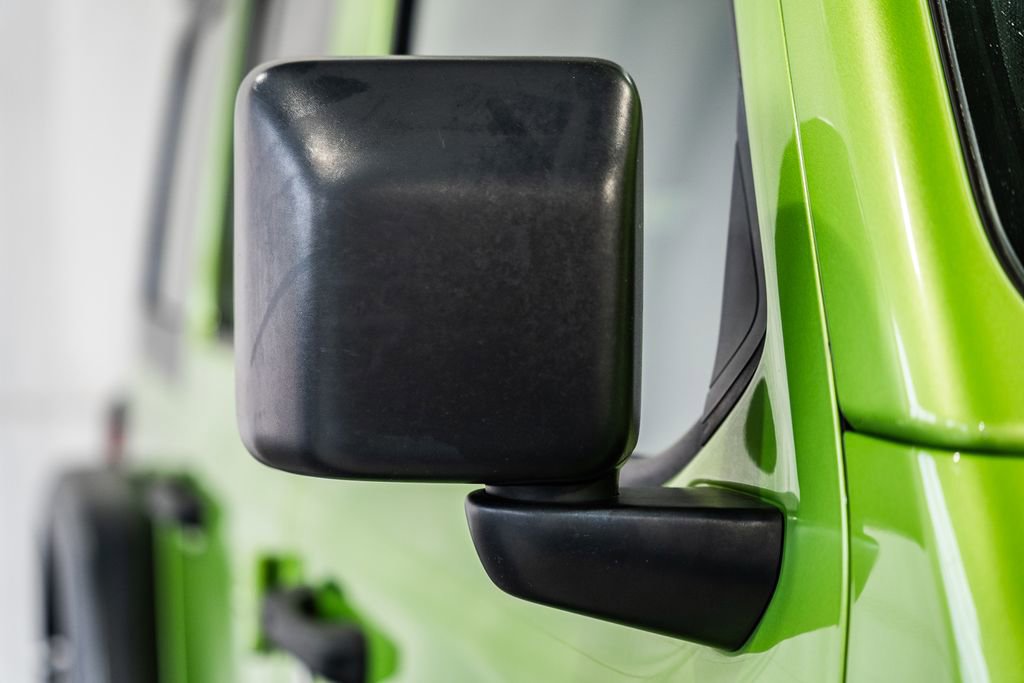 Used 2018 Jeep Wrangler Unlimited Rubicon image 15