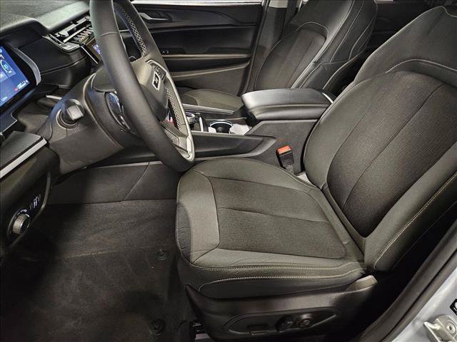Used 2024 Jeep Grand Cherokee Laredo X RWD image 16