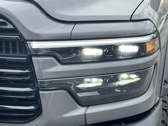 New 2026 RAM 2500 Laramie AWD/4WD image 9