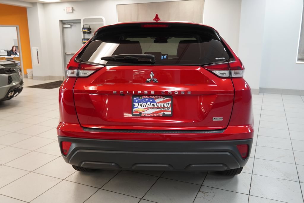 Used 2022 Mitsubishi Eclipse Cross LE AWD/4WD image 8