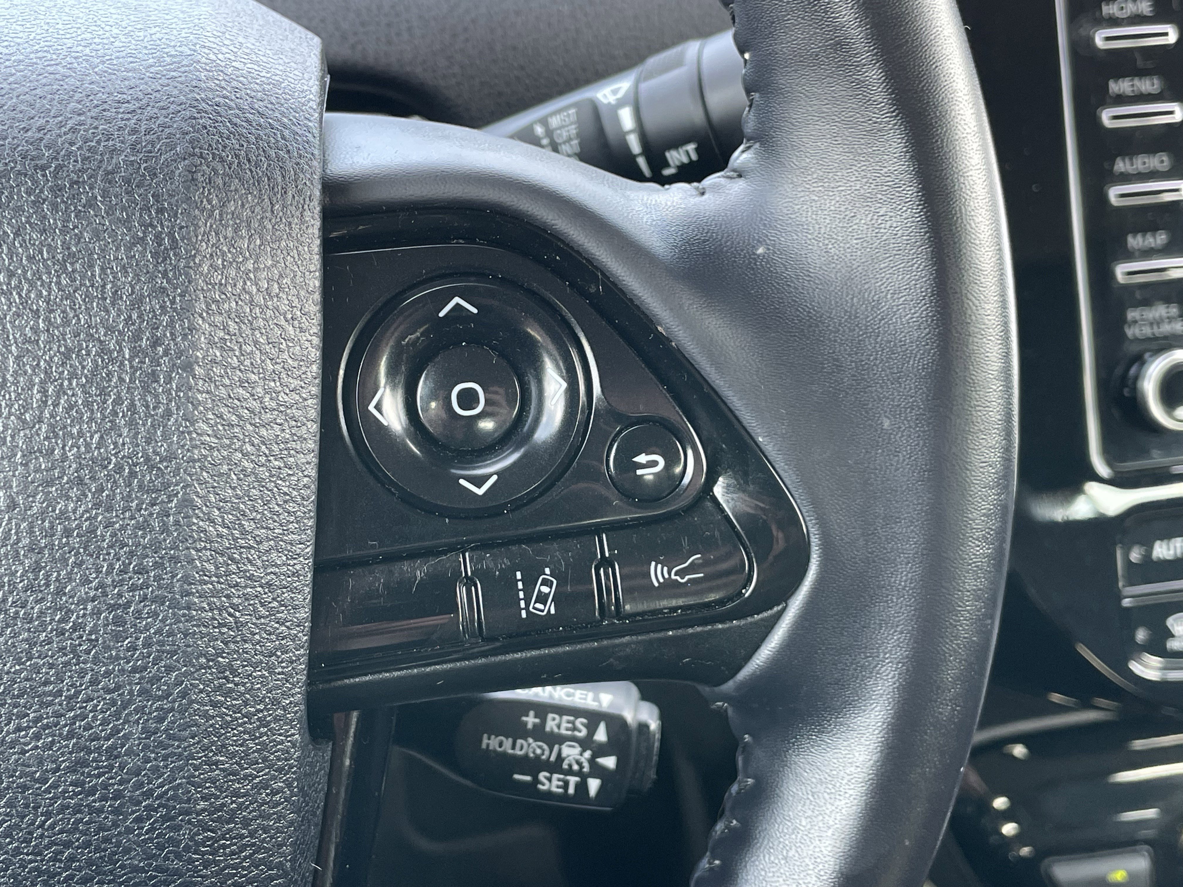 Used 2020 Toyota Prius Prime LE image 17